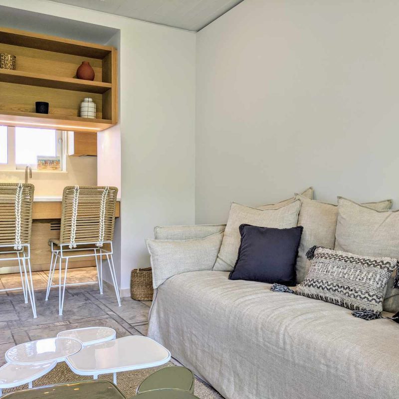 small-house-vouliagmeni-08